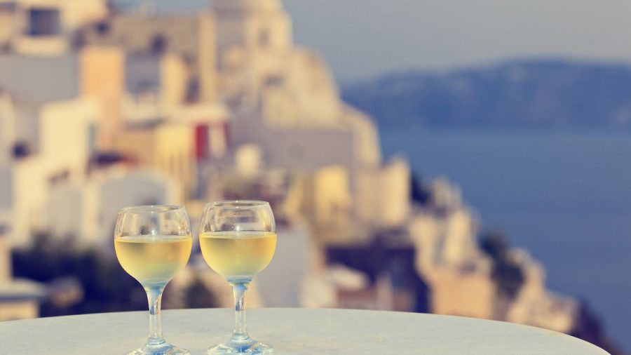 Popular Varieties of Greek Wine